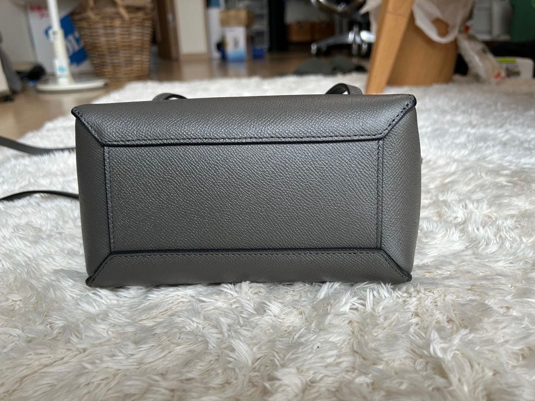 CELINE グレー ショルダーバッグ