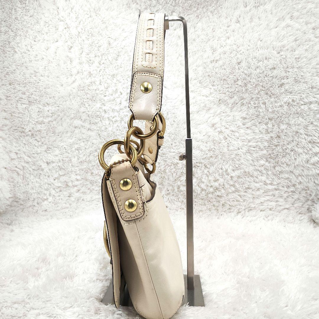 美品⭐️COACH SOHO ワンショルダーバッグ　レザー ゴールド金具 白