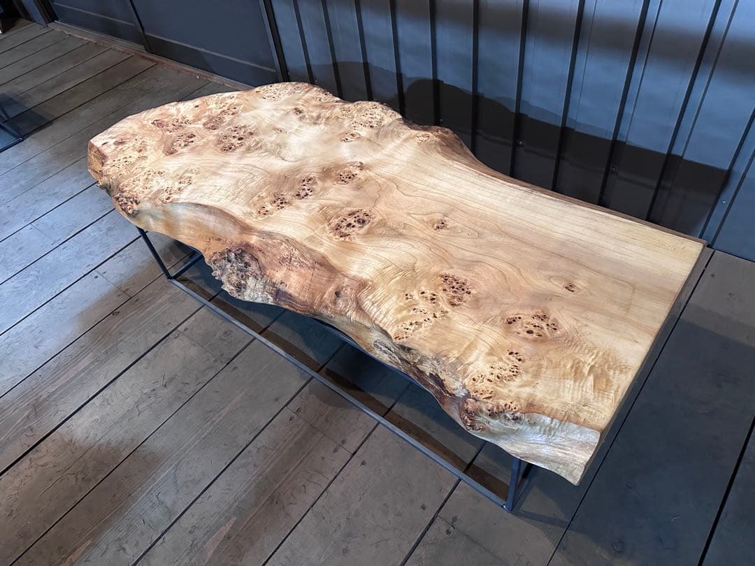 【早い者勝ち！SALE！】ポプラ　一枚板テーブル　店舗什器　アイアン脚