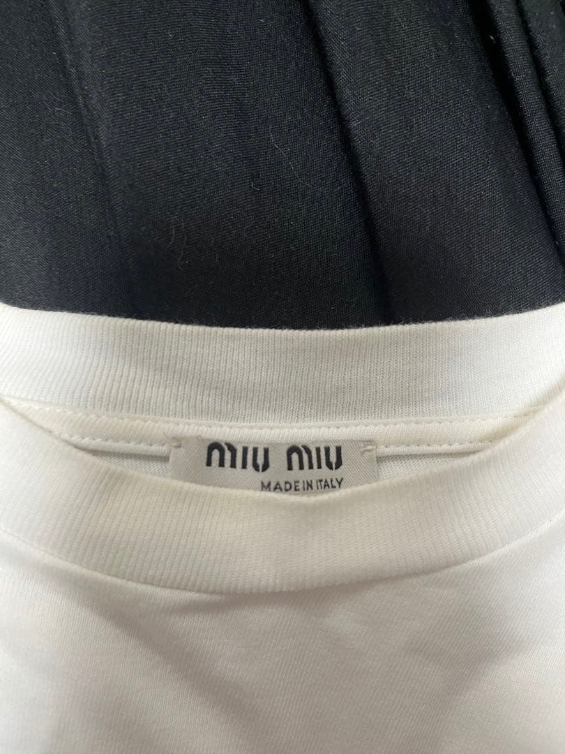 miumiu Tシャツ
