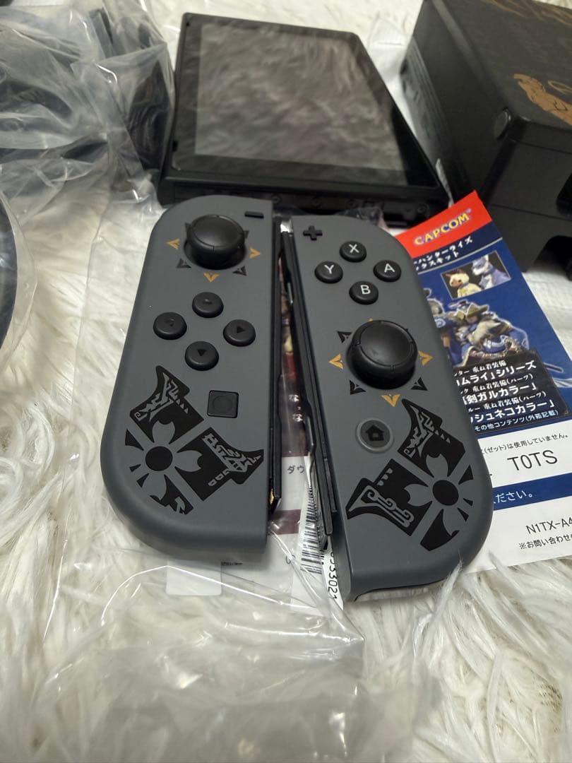 任天堂switch 本体 モンスターハンターライズ スペシャルエディション 完品