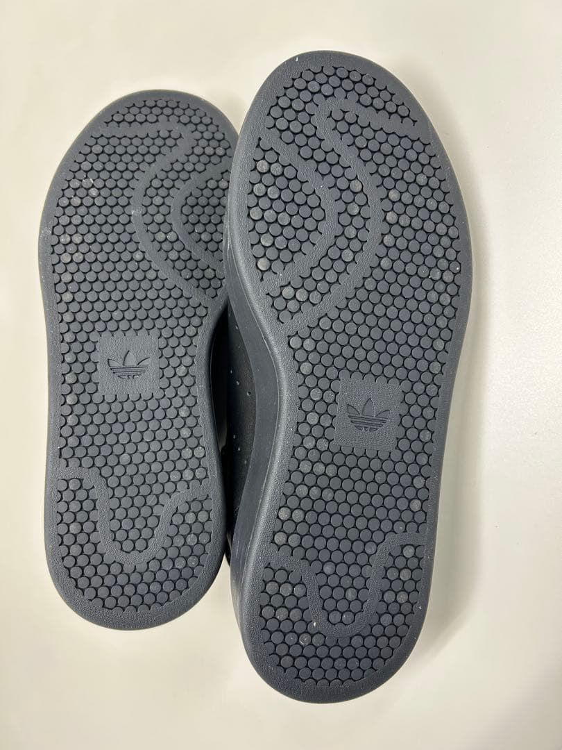 新品未使用　adidas （アディダス）スタンスミス　リーコンコアブラック