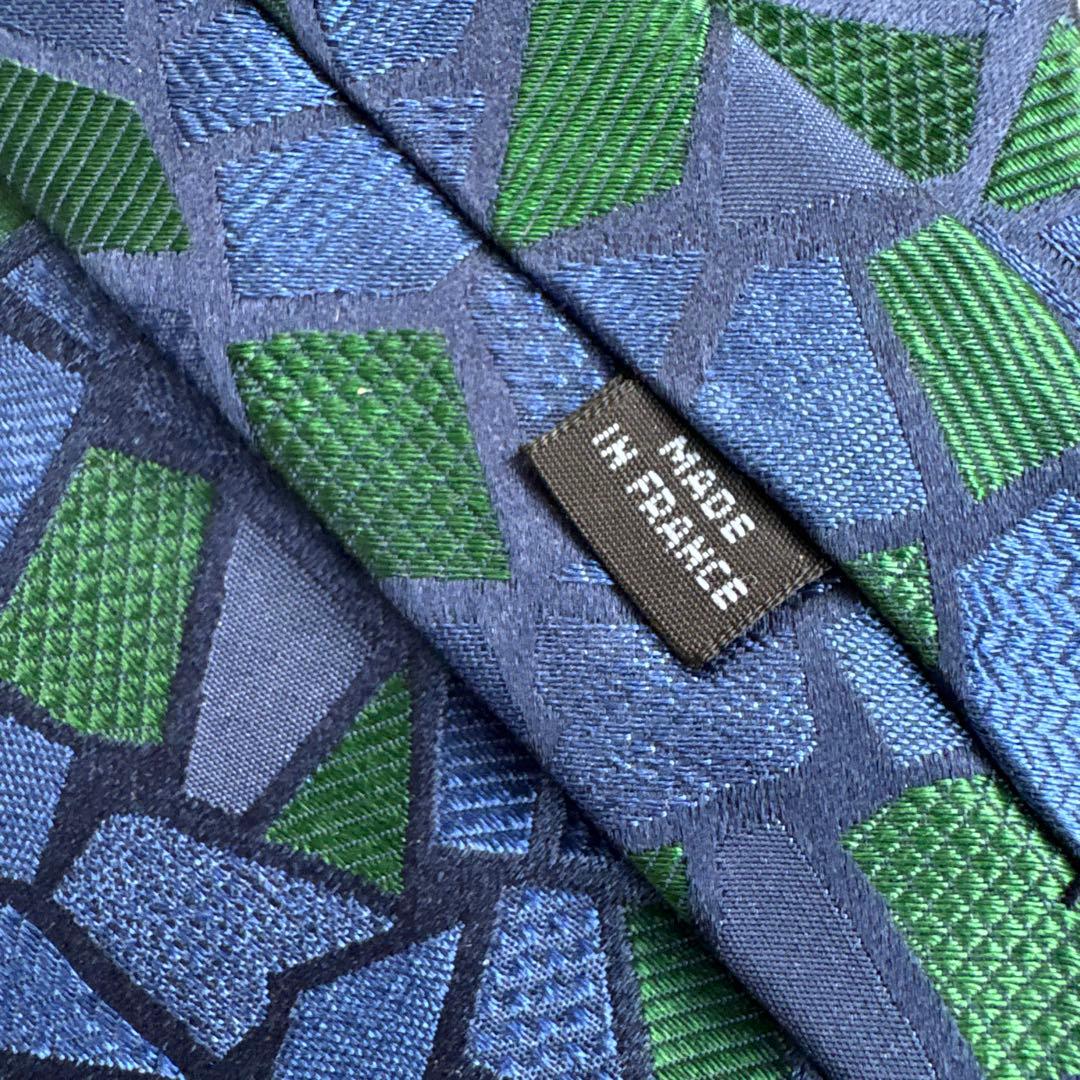 Charvet シルク ネクタイ 幾何学模様　未使用品