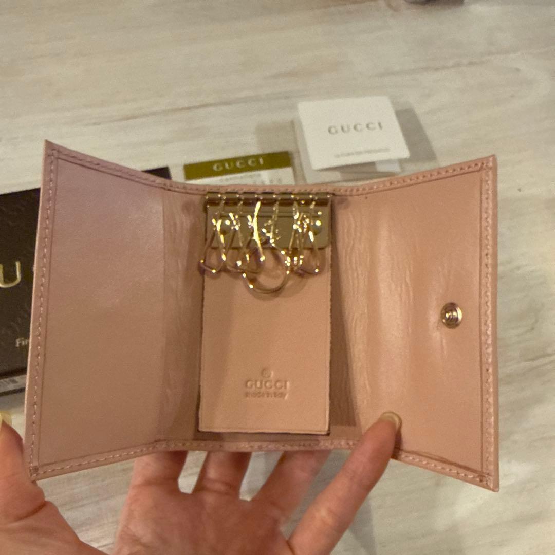 【新品未使用】GUCCI 6連キーケース　ピンク