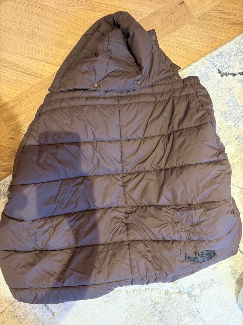 ほぼ未使用　ノースフェイス　ベビーシェルブランケット　ダウン素材　ダークブラウン