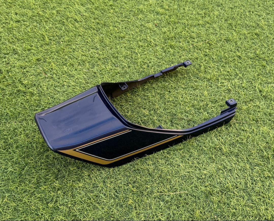 zrx400 純正テールカウル　mk2カラー