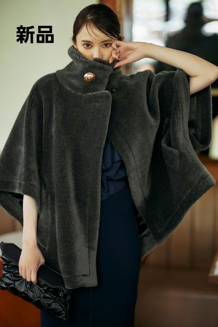 新品 ボアケープコート