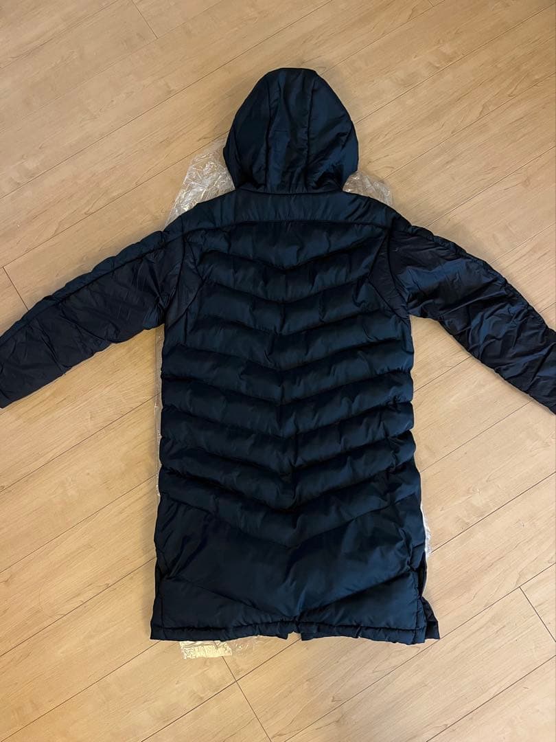 こ*う様 ATHLETA ブラック ダウンコート フード付き