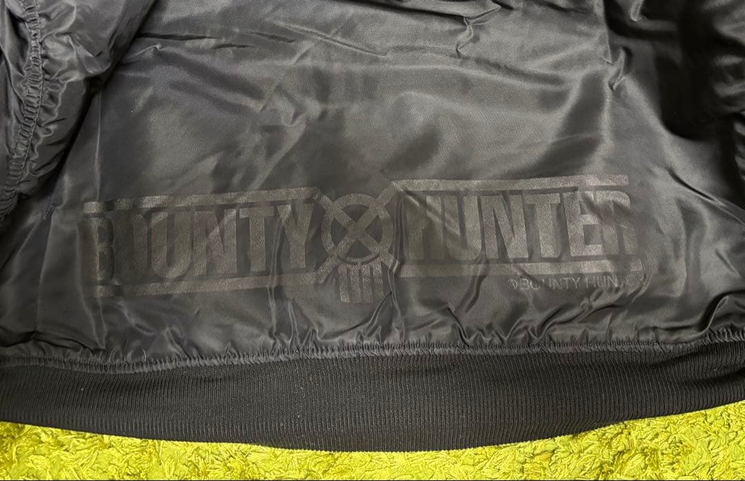 希少 BOUNTY HUNTER X ALPHA blackファー付MA-1