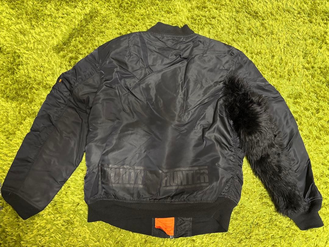 希少 BOUNTY HUNTER X ALPHA blackファー付MA-1