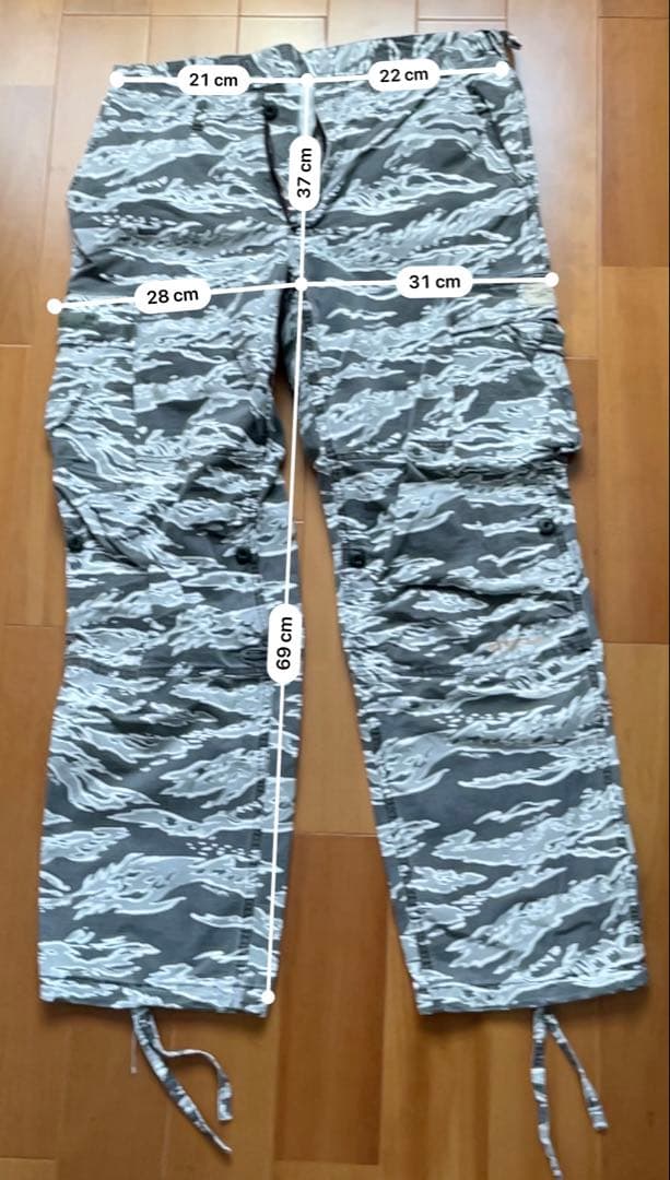 D*n様 wtapsカーゴパンツ グレータイガーカモ