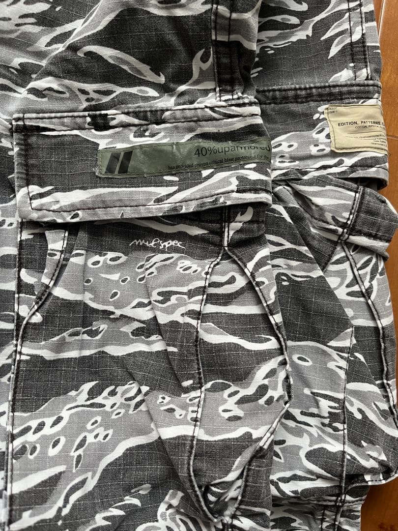 D*n様 wtapsカーゴパンツ グレータイガーカモ