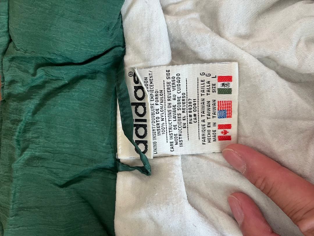 adidas ウィンドブレーカー　ジャージ上下