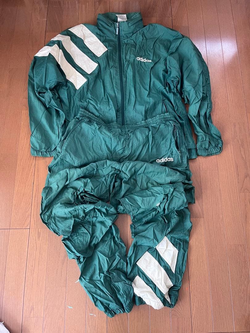 adidas ウィンドブレーカー　ジャージ上下