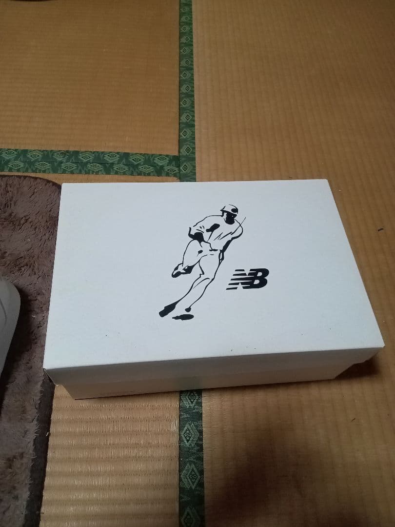 New Balance トレーニングシューズ ホワイト/ゴールド