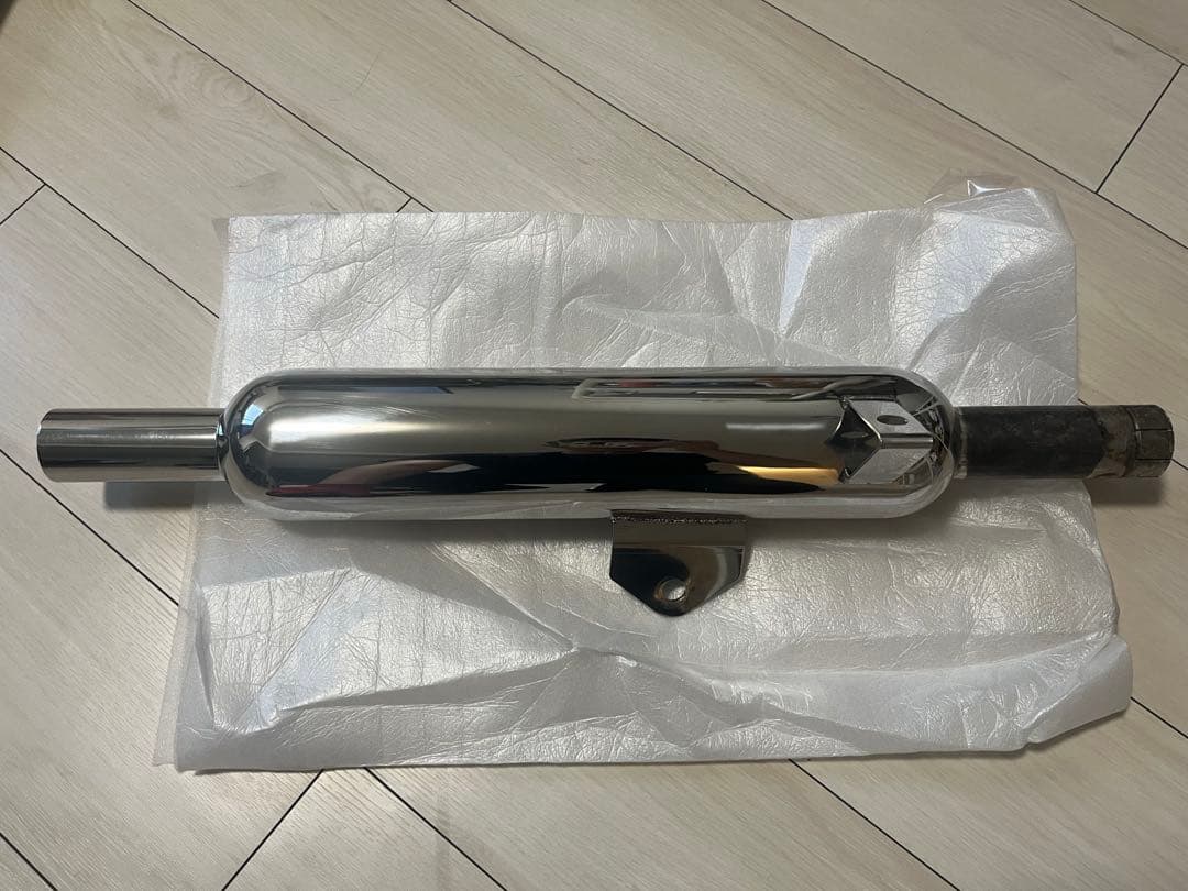 大和ステンレス　エストレヤ　スリップオンマフラー　中音