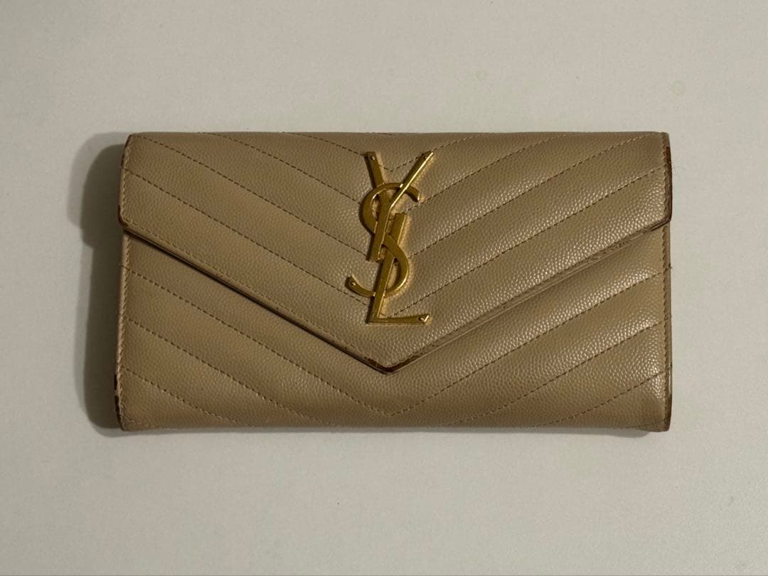 YSL ベージュ レザー 長財布