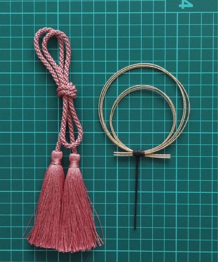 つまみ細工髪飾り つまみ細工 髪飾り 和装髪飾り 成人式 結婚式 卒業式 七五三