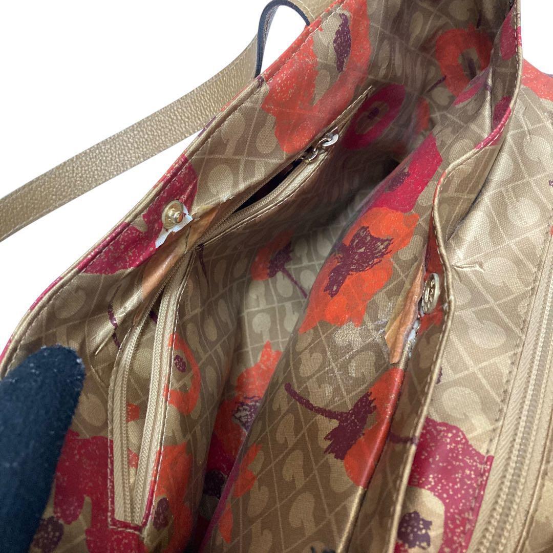 【保管品】ゲラルディーニ　ソフティ　トートバッグ　フラワー　花柄　ゴールド手提げ