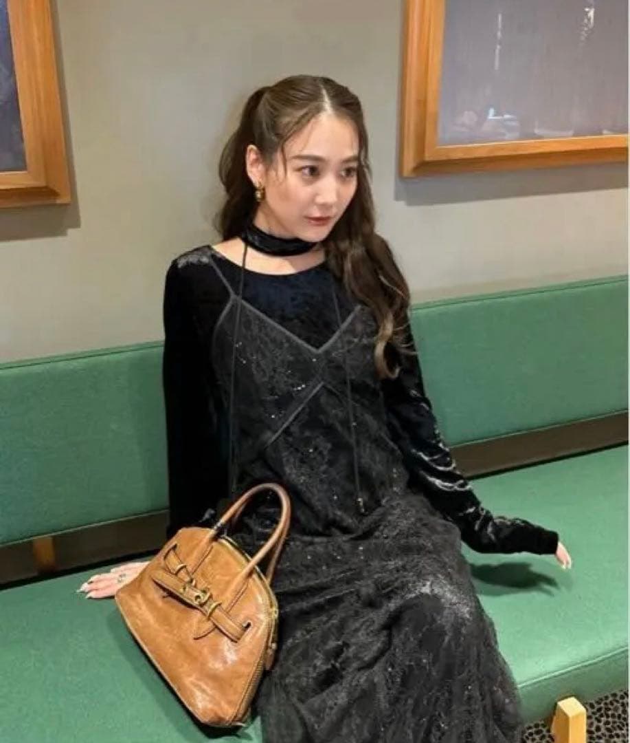 ANDRESDスパークルレースベロアドレス　L ブラック