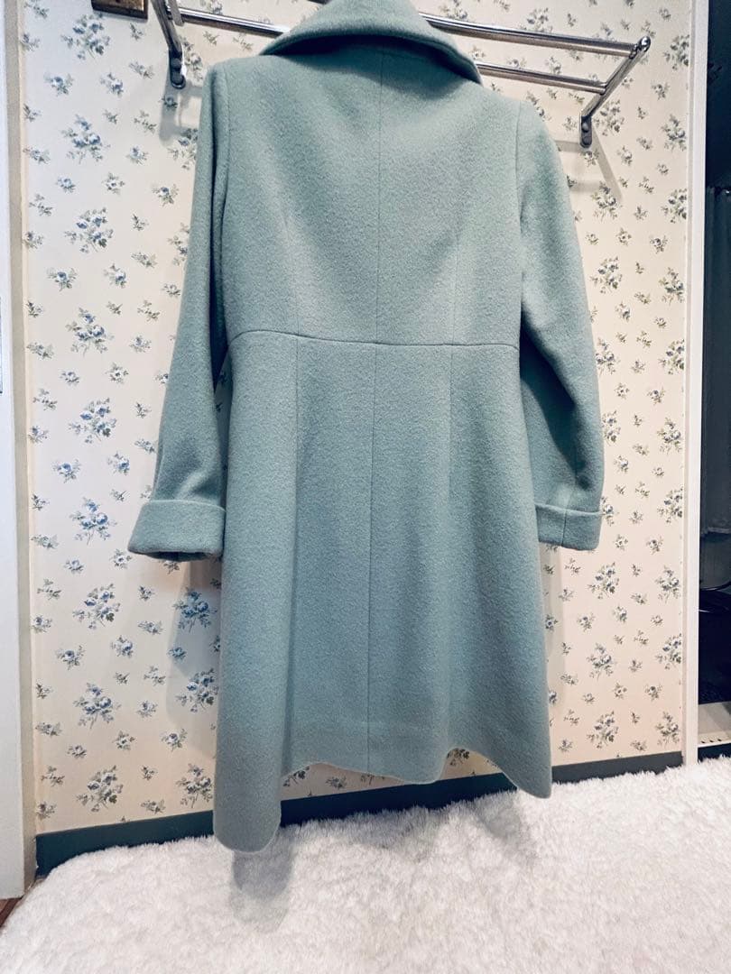 ティファニーブルーコート値下げしました！ブルーグレー　ウール100% グレー