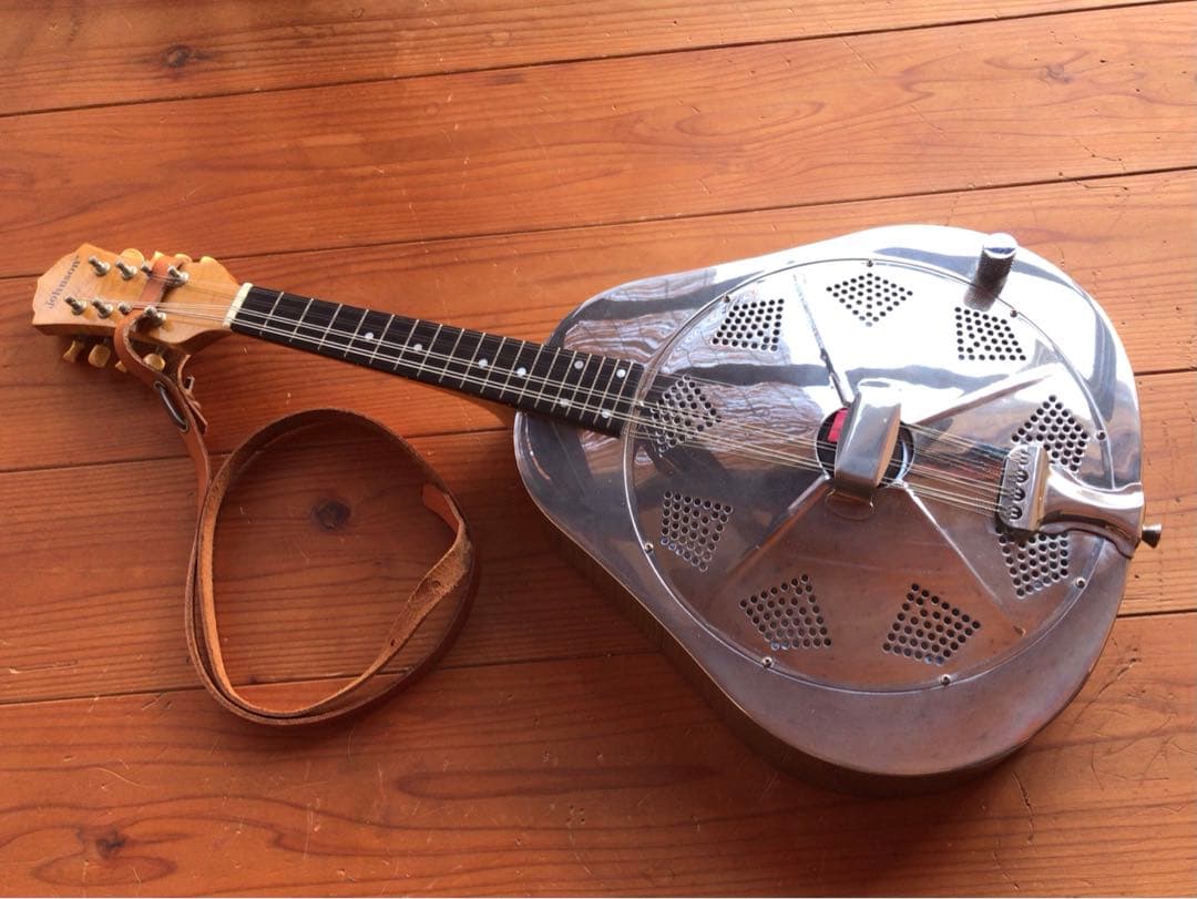 buzzbuzz…johnson リゾネーターマンドリン