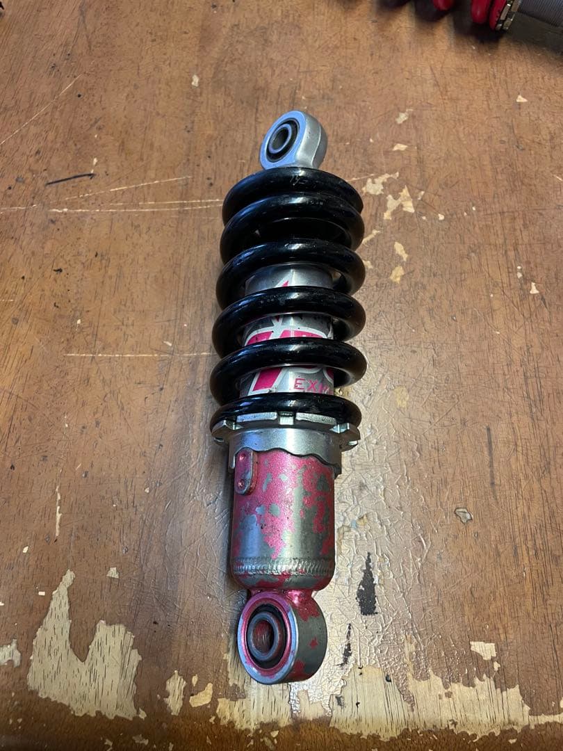 nsr50 リップス　リアショック