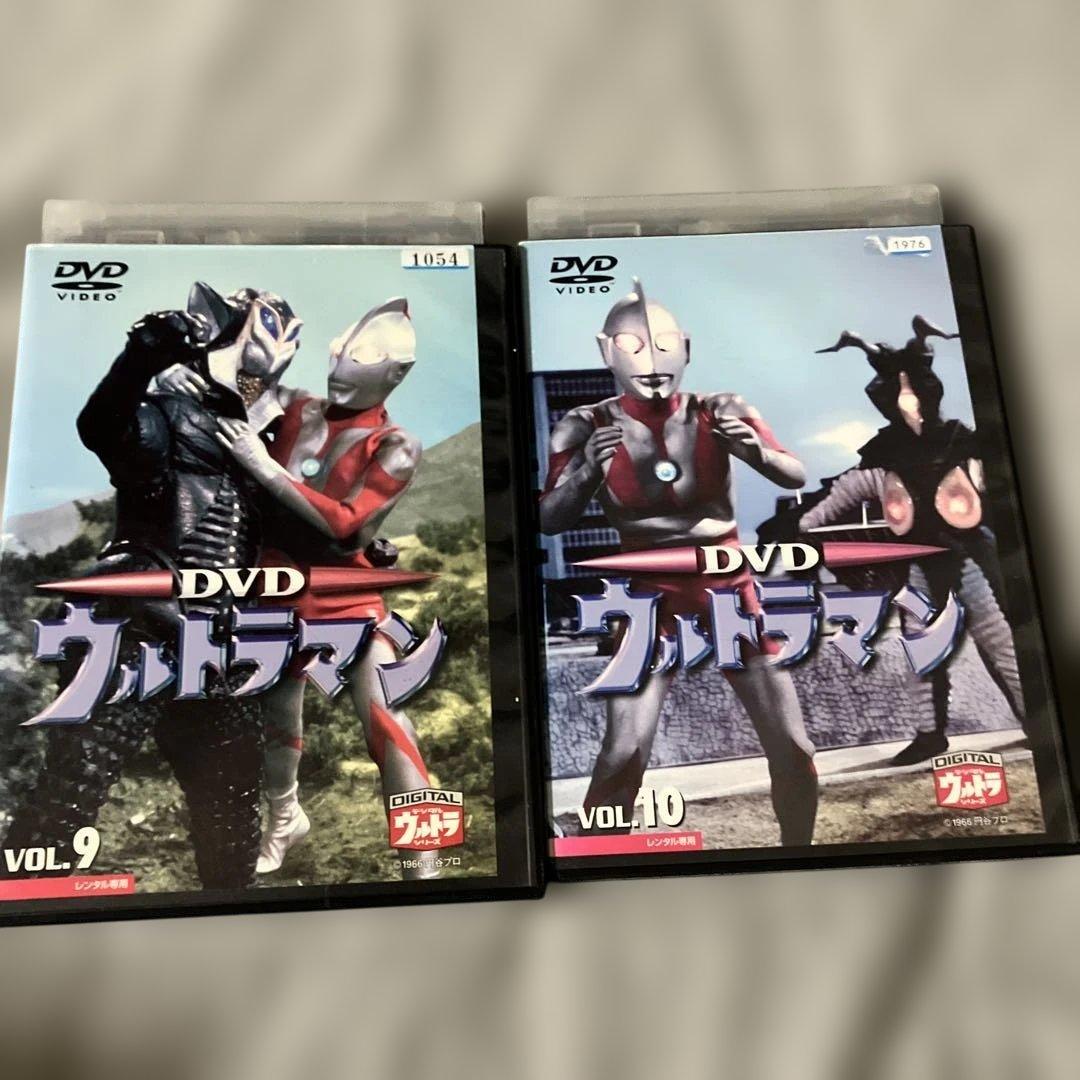 S*N様 レンタル落ち！ウルトラマン DVD 全10巻セット！