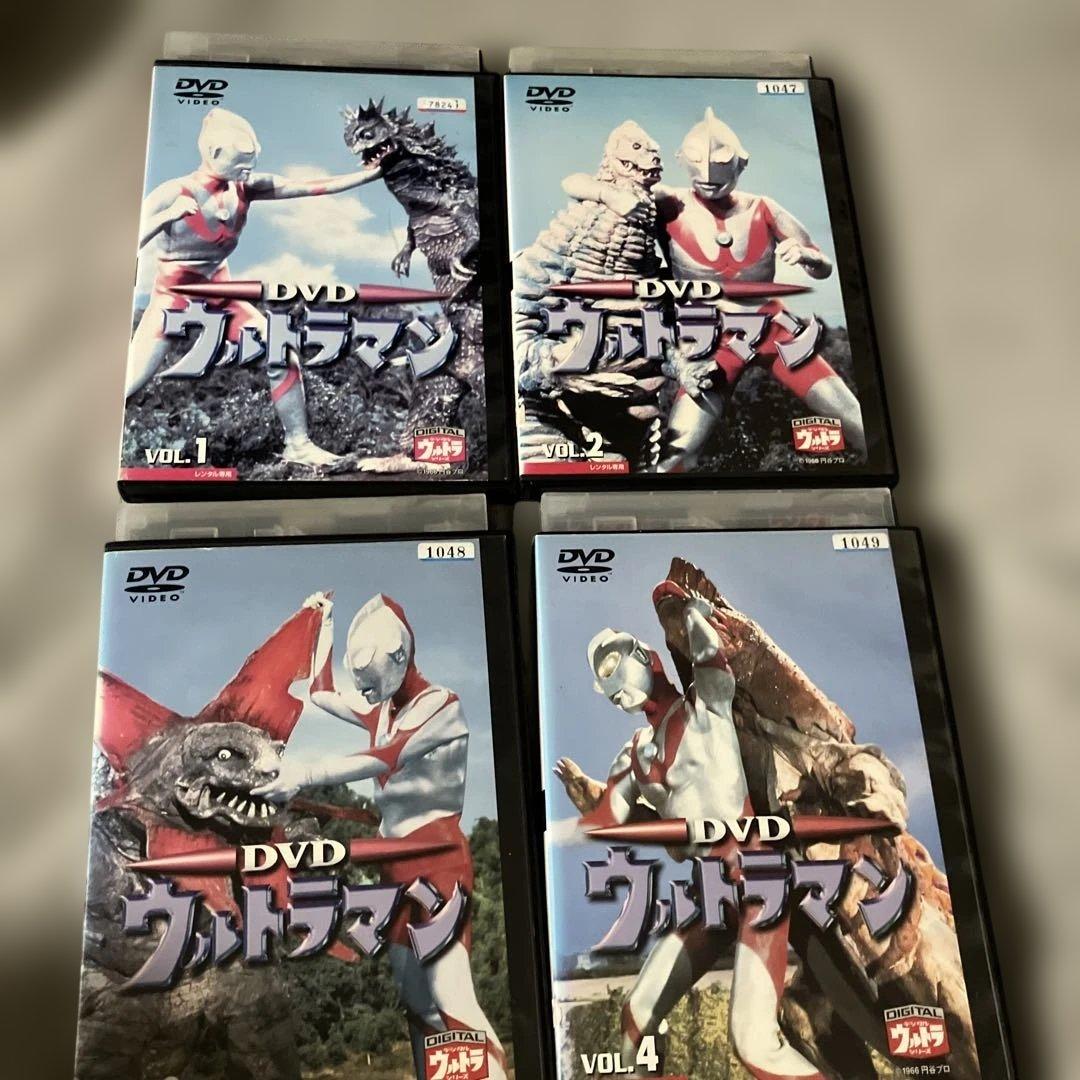 S*N様 レンタル落ち！ウルトラマン DVD 全10巻セット！