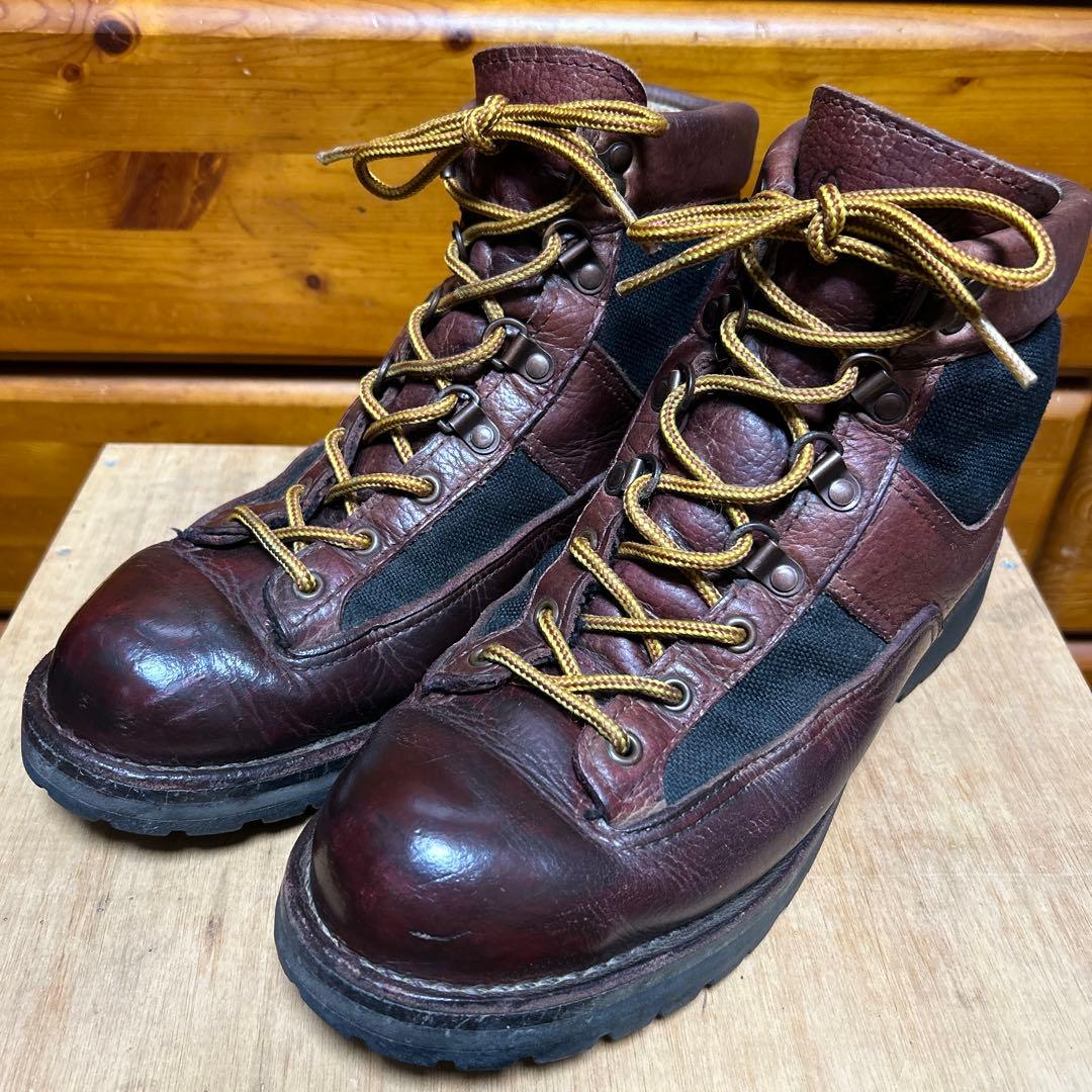 ダナーDannerマウンテンフッドGORE-TEX 白タグ VIBRAMキムタク