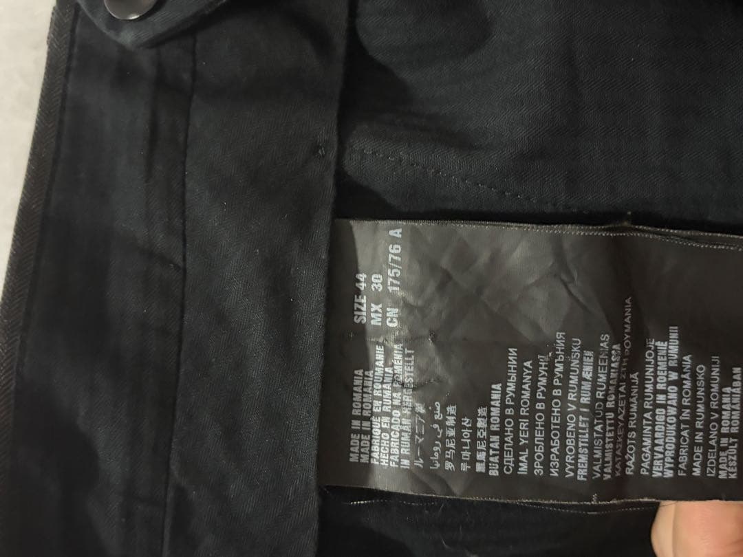 v　prada スラックス