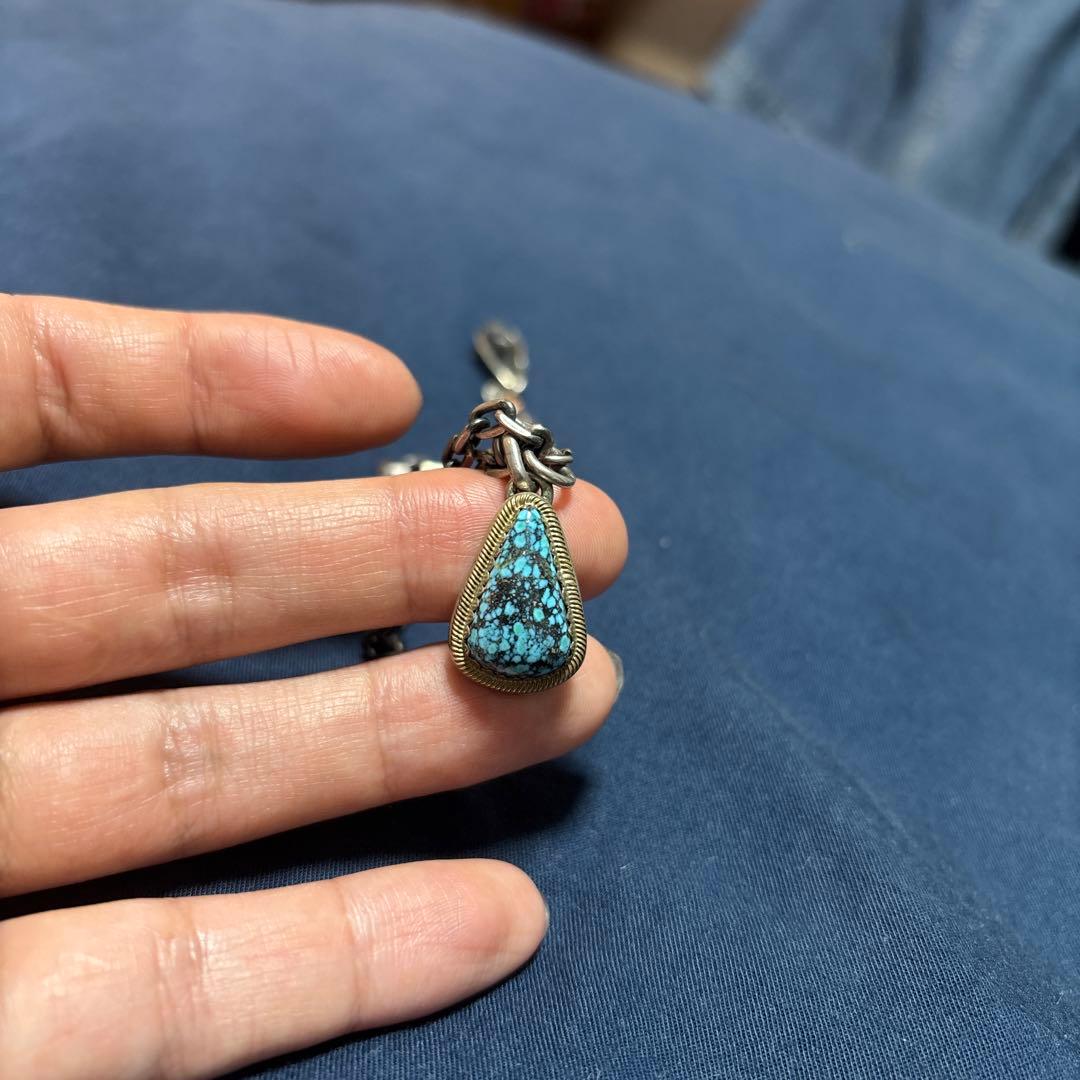 ホリゾンブルー、ギャラあり