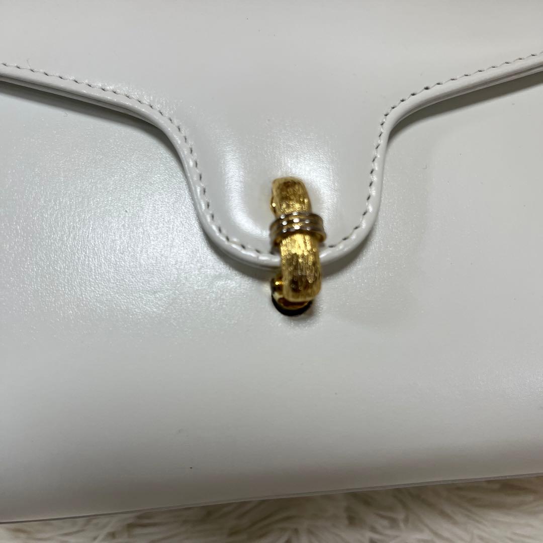 美品✨WAKO ワコウ　ハンドバッグ　ホワイト×ゴールド　自立