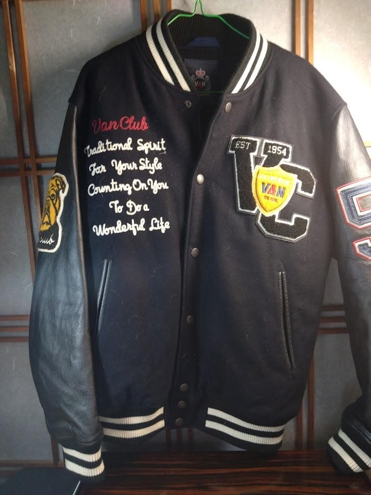 Van JACスタジャン ウールレザー