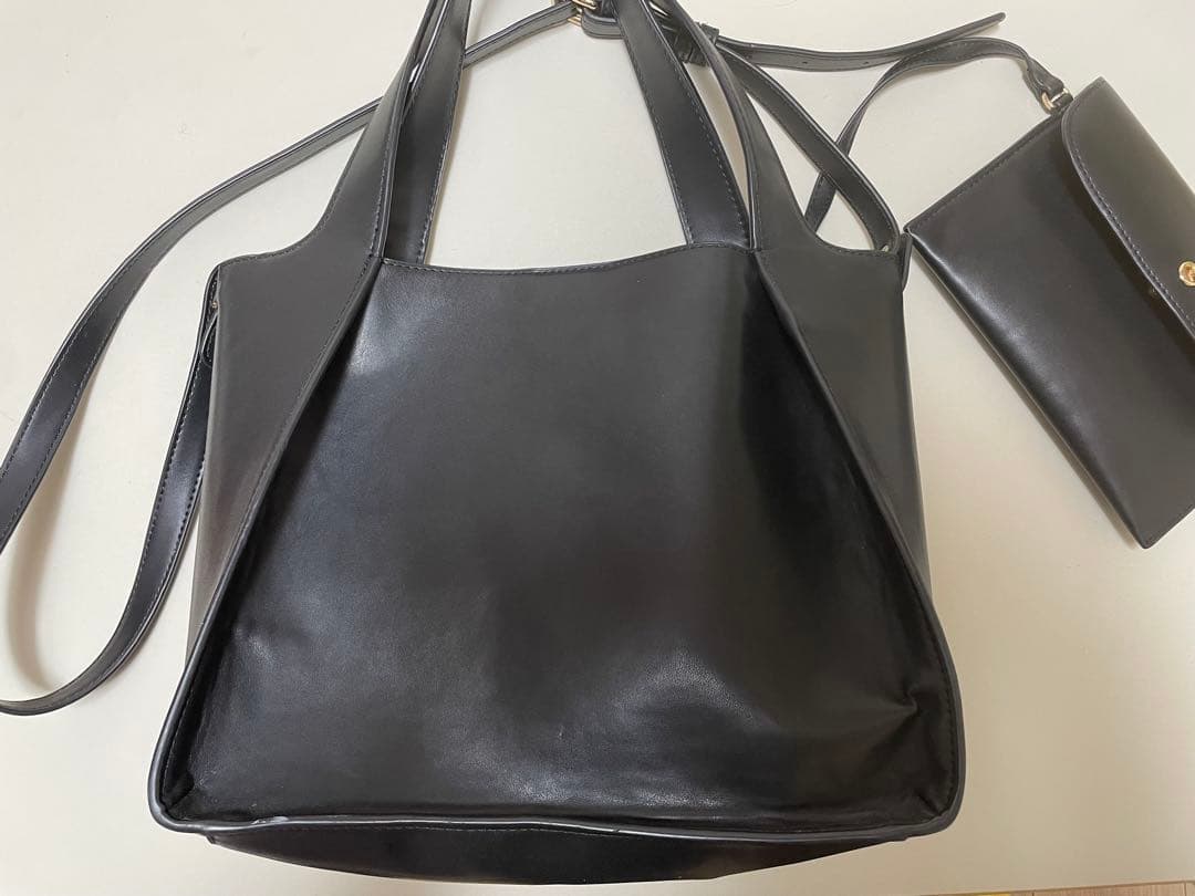 STELLA McCARTNEY ブラックショルダーバッグ