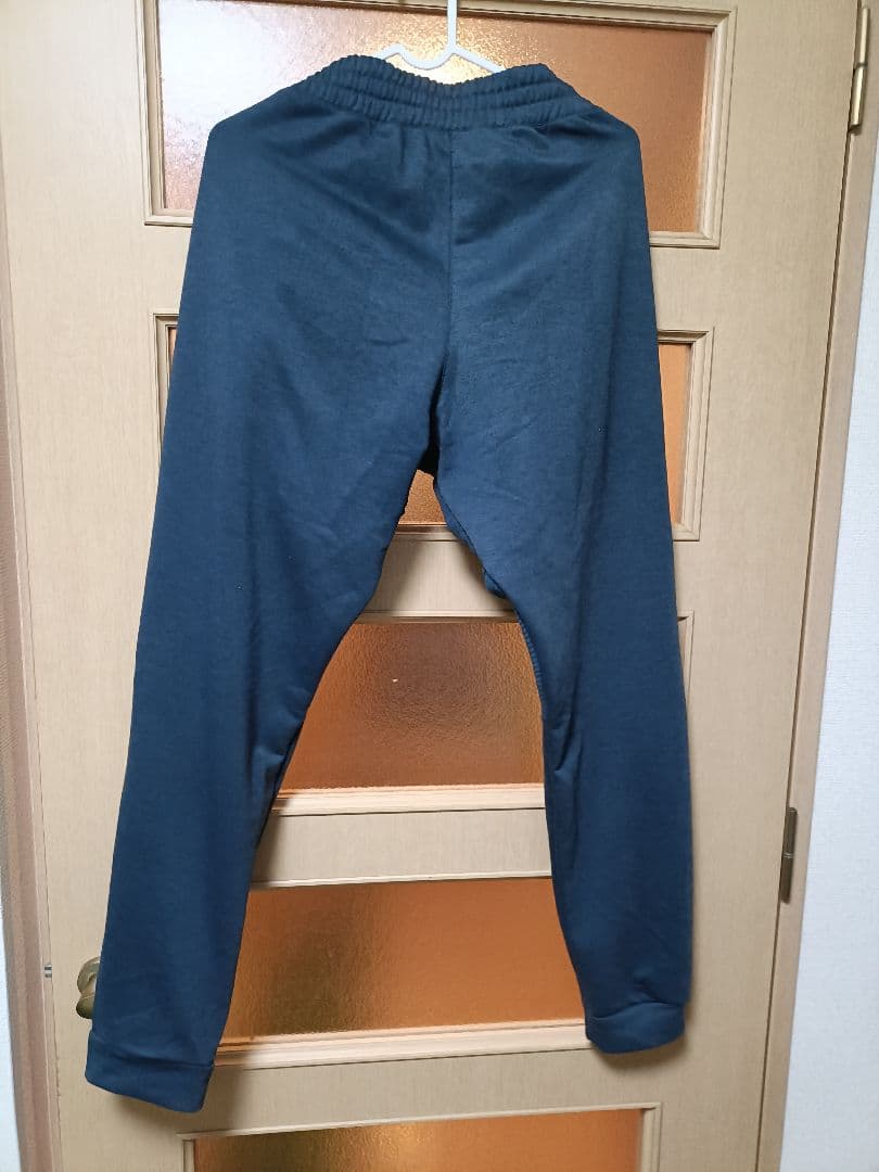 ONダークグレー ハイネックジャケット フード付きセットアップ