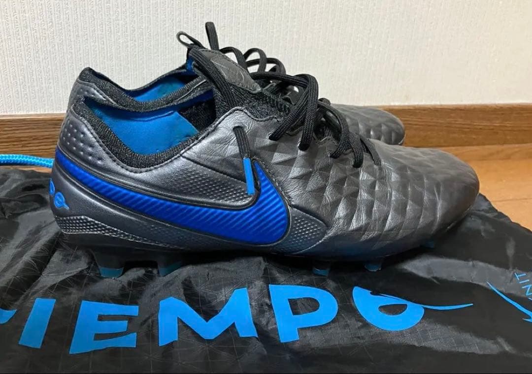 ナイキ ティエンポ レジェンド8 エリート FG 26センチ