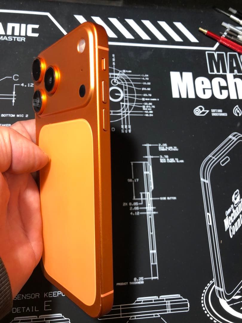 ⚠️【ron 】iPhone 11 カスタム品 (17Pro風) 256GB