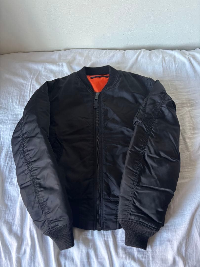 AVIREX MA-1フライトジャケット　コマーシャルロゴ　黒　アビレックス