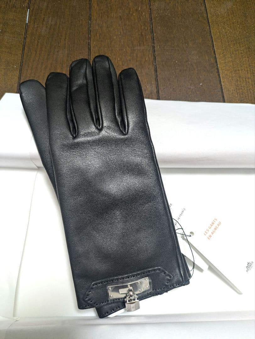 限定お値下げ‼️新品未使用 HERMES エルメス 手袋 ソヤ ケリー ブラック