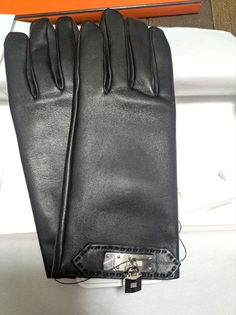 限定お値下げ‼️新品未使用 HERMES エルメス 手袋 ソヤ ケリー ブラック