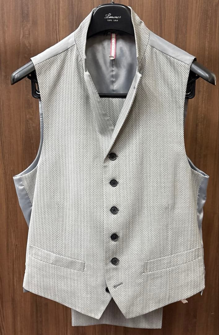 【美品】TENORAS スリーピーススーツ　ライトグレー M