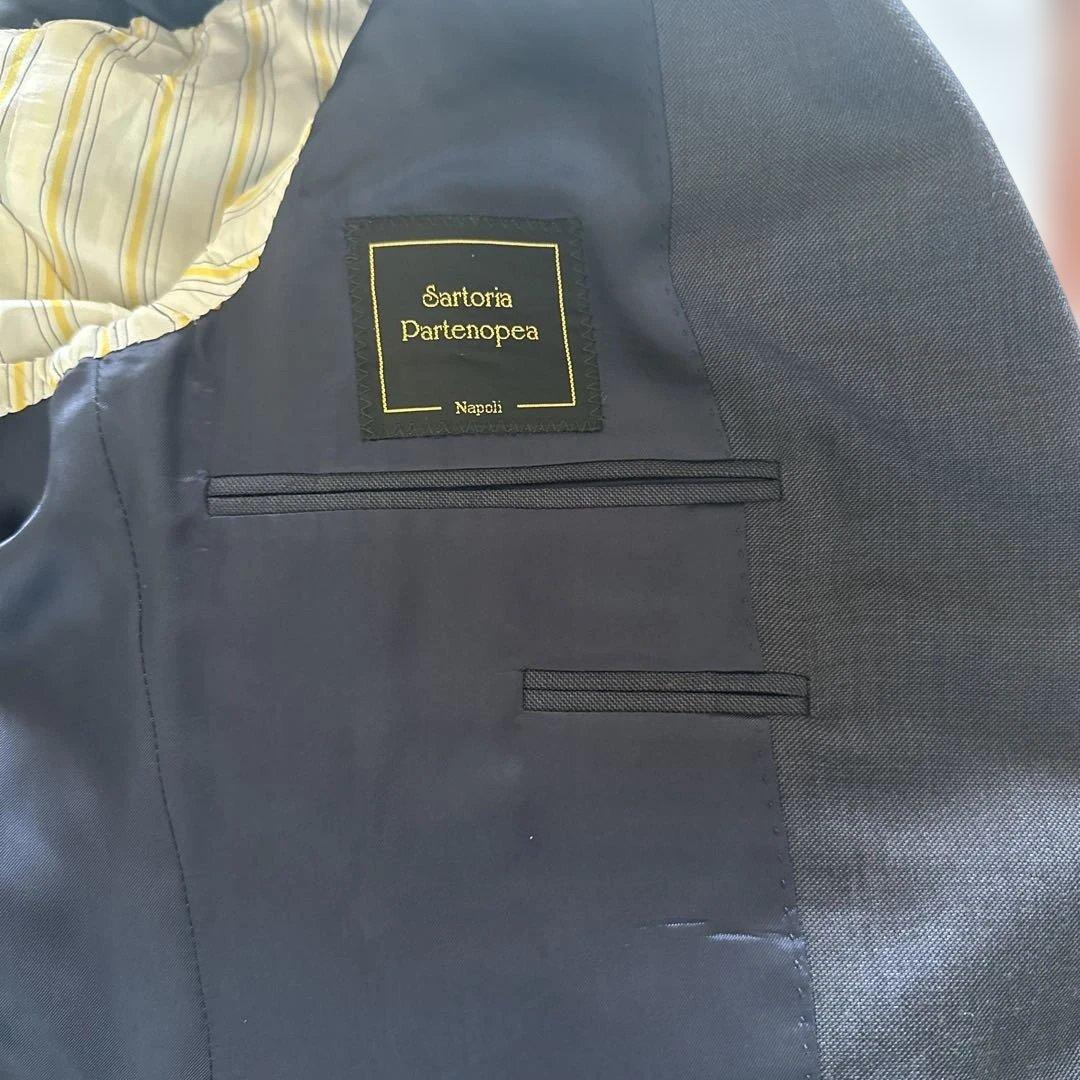 サルトリア　パルテノペア　スーツ 新品　ネイビー　50サイズ