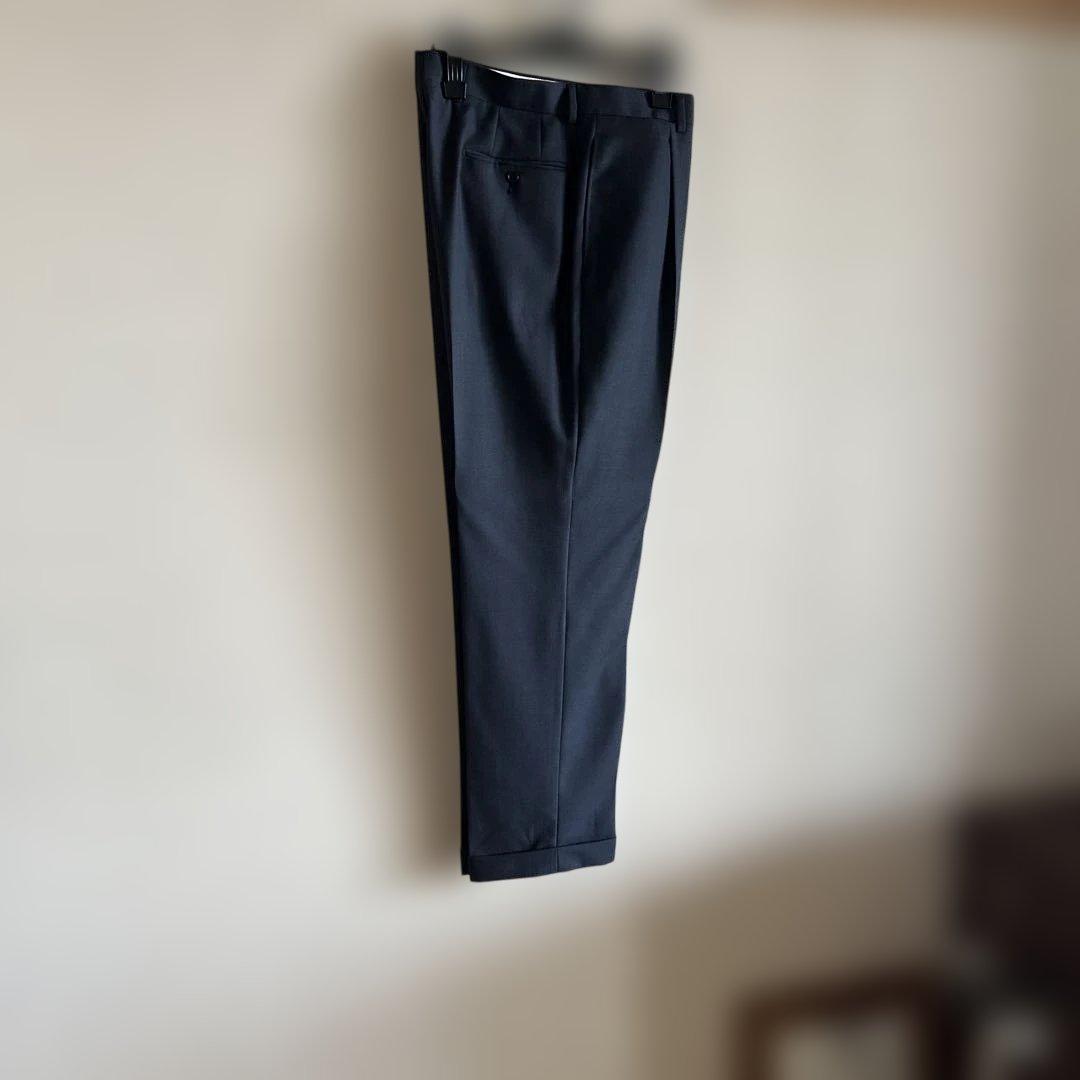 サルトリア　パルテノペア　スーツ 新品　ネイビー　50サイズ