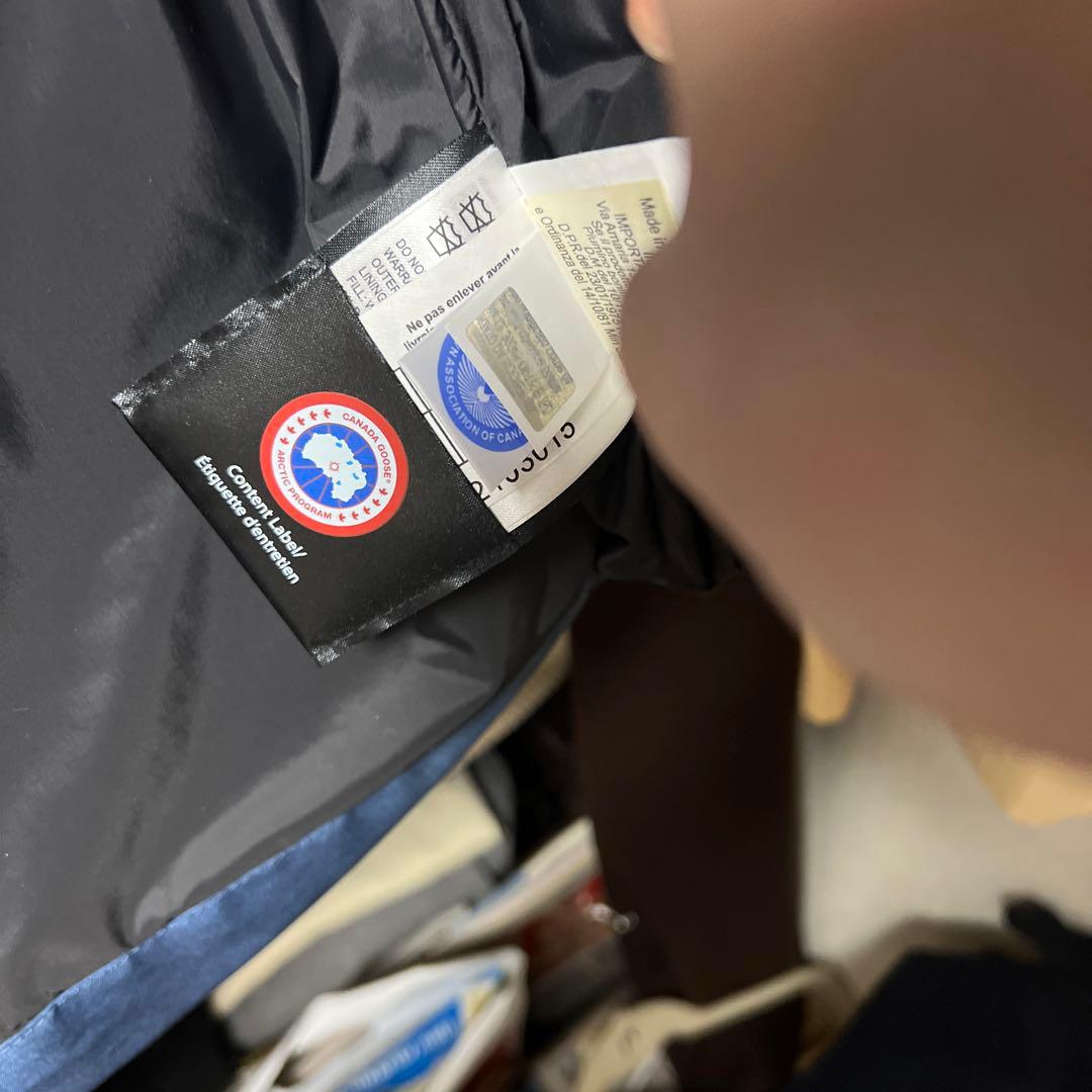 美品　  ネイビー ダウンベスト