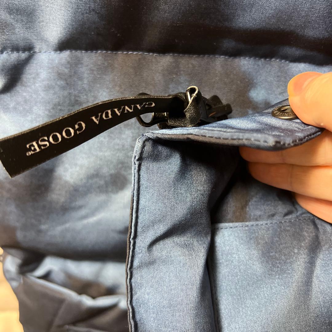 美品　  ネイビー ダウンベスト