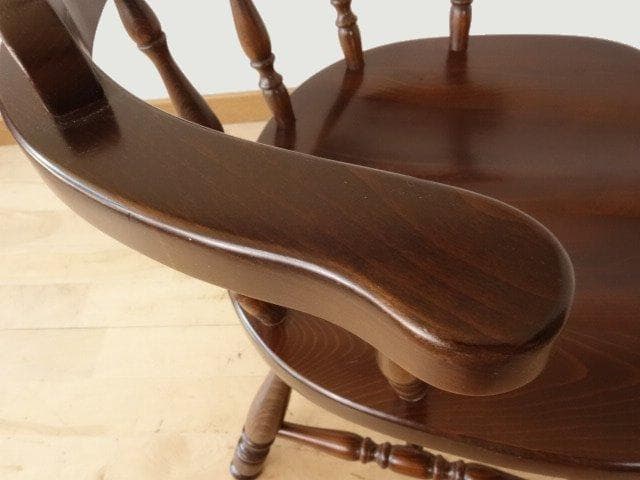 飛騨産業　キツツキ　穂高　アームチェアー①　イス　椅子　 木製　再塗装済ＵＳＥＤ