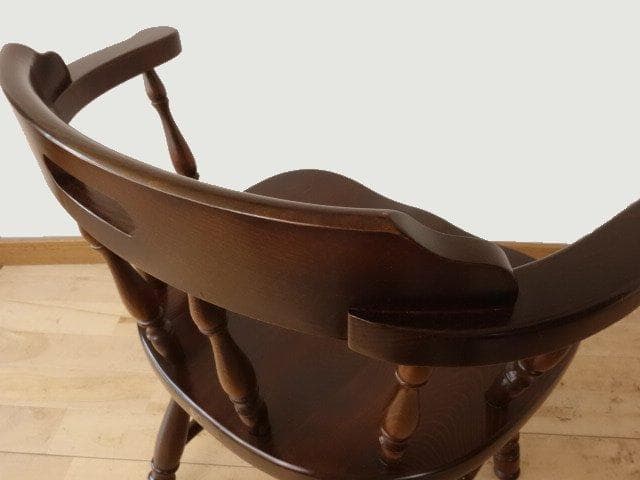 飛騨産業　キツツキ　穂高　アームチェアー①　イス　椅子　 木製　再塗装済ＵＳＥＤ