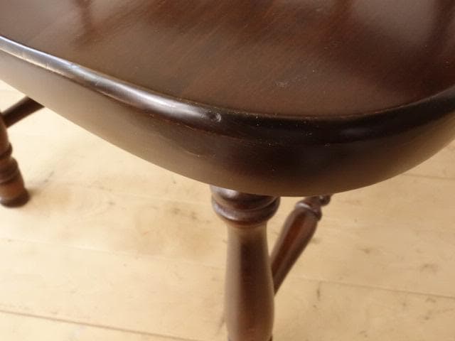 飛騨産業　キツツキ　穂高　アームチェアー①　イス　椅子　 木製　再塗装済ＵＳＥＤ