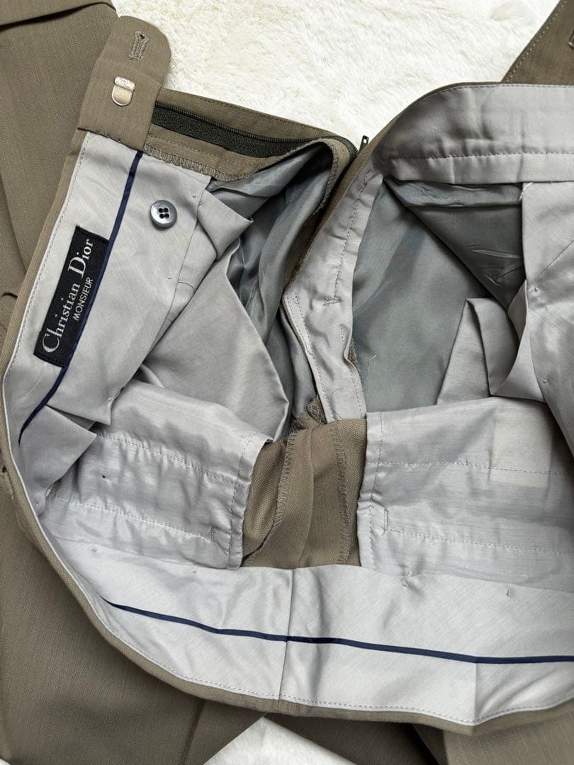 Christian Dior ダブルブレストスーツ ベージュ